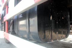 东风 多利卡D9 180马力 4X2 6.8米厢式载货车(EQ5161XXYL9BDGAC)