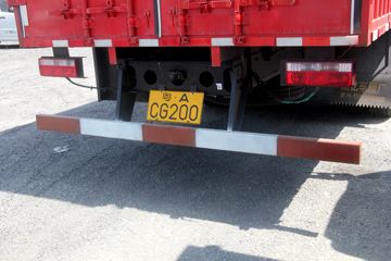 ���� ������D9 180���� 4X2 6.8����ʽ�ػ���ͼƬ