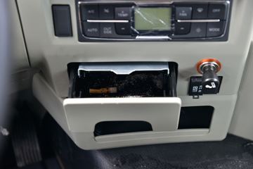 �й����� ����N5G�п� 250���� 4X2 6.75��AMT�Զ�����ʽ�ػ���(����)(ZZ5187XXYK511JF1)ͼƬ