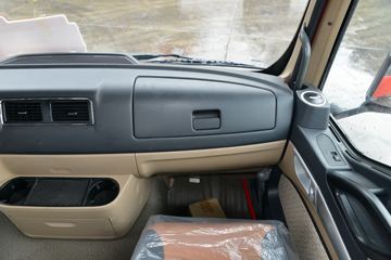 �й����� HOWO TX 220���� 4X2 6.75�ײ�դʽ�ػ���(����)(ZZ5187CCYK501GF1)ͼƬ