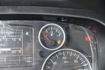 �й����� HOWO TX 220���� 4X2 6.75�ײ�դʽ�ػ���(����)(ZZ5187CCYK501GF1)ͼƬ