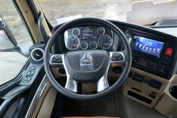 �й����� HOWO TX 220���� 4X2 6.75�ײ�դʽ�ػ���(����)(ZZ5187CCYK501GF1)ͼƬ