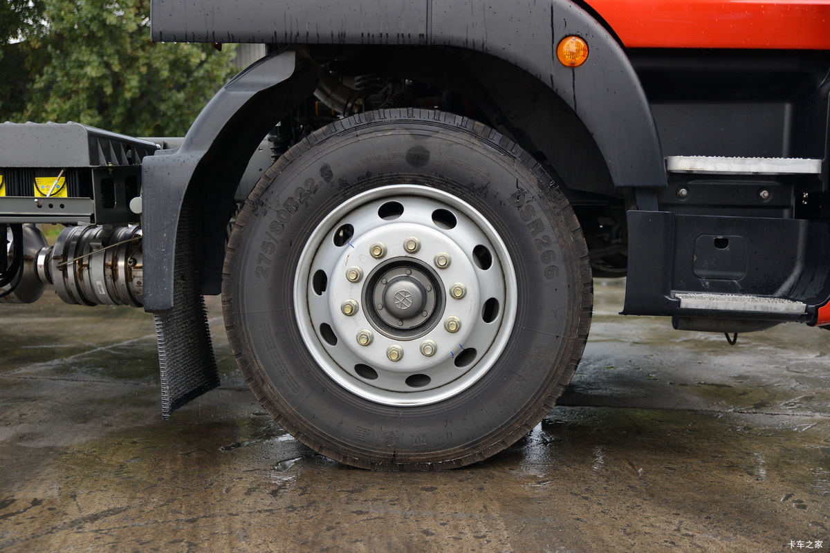 �й����� HOWO TX 220���� 4X2 6.75�ײ�դʽ�ػ���(����)����                                                
