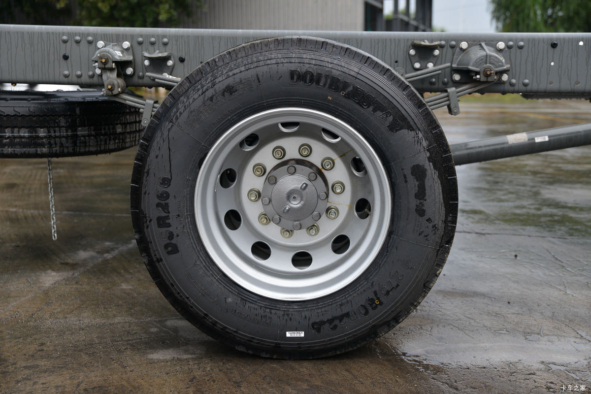 �й����� HOWO TX 220���� 4X2 6.75�ײ�դʽ�ػ���(����)����                                                