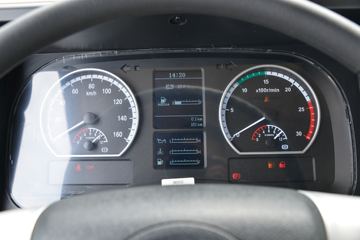 ���� �����A5L�п� 200���� 4X2 6.8�������ػ���(����)ͼƬ