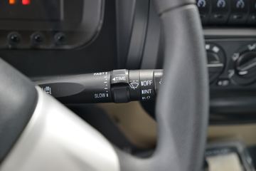 ���� �����A5L�п� 200���� 4X2 6.8�������ػ���(����)ͼƬ