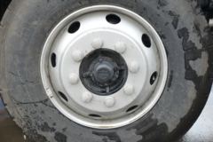 江淮 格尔发A5L中卡 200马力 4X2 6.8米栏板载货车(国六)(HFC1181P3K1A50YS)