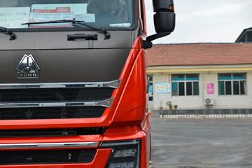 �й����� HOWO TH7�ؿ� 460���� 8X4 9.5��AMT�Զ�����ʽ�ػ���(����)(ZZ5317XXYV466HF1)ͼƬ