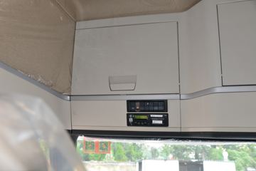 �й����� HOWO TH7�ؿ� 460���� 8X4 9.5��AMT�Զ�����ʽ�ػ���(����)(ZZ5317XXYV466HF1)ͼƬ