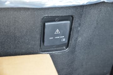 �й����� HOWO TH7�ؿ� 460���� 8X4 9.5��AMT�Զ�����ʽ�ػ���(����)(ZZ5317XXYV466HF1)ͼƬ