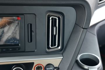 �й����� HOWO TH7�ؿ� 460���� 8X4 9.5��AMT�Զ�����ʽ�ػ���(����)(ZZ5317XXYV466HF1)ͼƬ