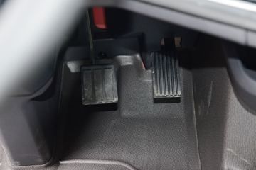 �й����� HOWO TH7�ؿ� 460���� 8X4 9.5��AMT�Զ�����ʽ�ػ���(����)(ZZ5317XXYV466HF1)ͼƬ