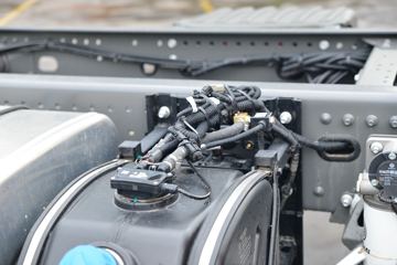 �й����� HOWO TH7�ؿ� 460���� 8X4 9.5��AMT�Զ�����ʽ�ػ���(����)(ZZ5317XXYV466HF1)ͼƬ