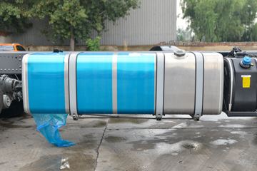 �й����� HOWO TH7�ؿ� 460���� 8X4 9.5��AMT�Զ�����ʽ�ػ���(����)(ZZ5317XXYV466HF1)ͼƬ