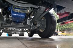中国重汽 HOWO TH7重卡 460马力 8X4 9.5米AMT自动挡厢式载货车(国六)(ZZ5317XXYV466HF1)