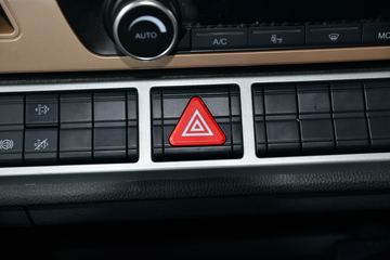 �й����� HOWO TH7�ؿ� 460���� 8X4 9.5�ײ�դʽ�ػ���(����)(ZZ5317CCYV466HF1)ͼƬ