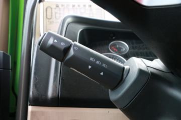 �й����� HOWO TX�ؿ� 350���� 8X4 6.8�� ��ж��(����)(�й�����)ͼƬ