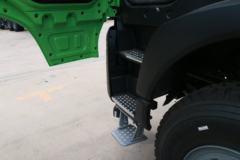 中国重汽 HOWO TX重卡 350马力 8X4 6.8米 自卸车(国六)(中国重汽)(ZZ3317V326GF1B)
