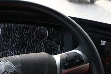 �й����� HOWO TX7�ؿ� 460���� 6X4 ǣ����(����)(�ٱ�3.7)(ZZ4257V324GF1)ͼƬ