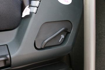 �й����� HOWO TX7�ؿ� 460���� 6X4 ǣ����(����)(�ٱ�3.7)(ZZ4257V324GF1)ͼƬ