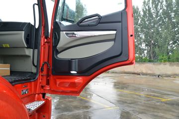 �й����� ����N5W�п� 220���� 4X2 6.7�ײ�դʽ�ػ���(����)(ZZ5187CCYK511JF1B)ͼƬ