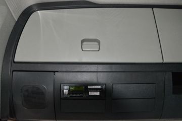 �й����� ����N5W�п� 220���� 4X2 6.7�ײ�դʽ�ػ���(����)(ZZ5187CCYK511JF1B)ͼƬ