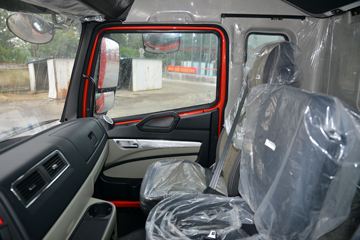 �й����� ����N5W�п� 220���� 4X2 6.7�ײ�դʽ�ػ���(����)(ZZ5187CCYK511JF1B)ͼƬ