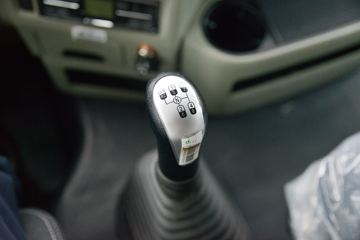 �й����� ����N5W�п� 220���� 4X2 6.7�ײ�դʽ�ػ���(����)(ZZ5187CCYK511JF1B)ͼƬ