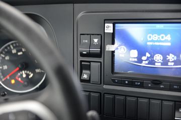 �й����� ����N5W�п� 220���� 4X2 6.7�ײ�դʽ�ػ���(����)(ZZ5187CCYK511JF1B)ͼƬ