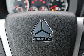 �й����� ����N5W�п� 220���� 4X2 6.7�ײ�դʽ�ػ���(����)(ZZ5187CCYK511JF1B)ͼƬ