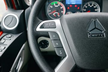 �й����� ����N5W�п� 220���� 4X2 6.7�ײ�դʽ�ػ���(����)(ZZ5187CCYK511JF1B)ͼƬ