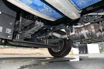 �й����� ����N5W�п� 220���� 4X2 6.7�ײ�դʽ�ػ���(����)(ZZ5187CCYK511JF1B)ͼƬ