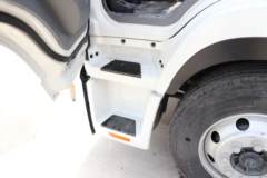 江淮 德沃斯Q9 大金牛 170马力 4X2 5.48米栏板载货车(国六)(HFC1118P61K2D7S)