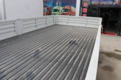 江淮 德沃斯Q9 大金牛 170马力 4X2 5.48米栏板载货车(国六)(HFC1118P61K2D7S)