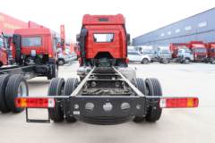 一汽解放 J6L中卡 精英版(绿通) 260马力 4X2 6.75米仓栅式载货车(国六)(CA5180CCYP62K1L4A2E6)