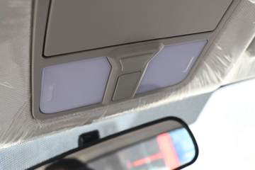 �й�����HOWO С˧ 130���� 4X2 3.95�׵�����ʽС��(ZZ5047XXYF3112F145)ͼƬ