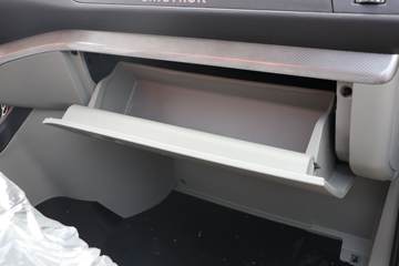 �й�����HOWO С˧ 130���� 4X2 3.95�׵�����ʽС��(ZZ5047XXYF3112F145)ͼƬ