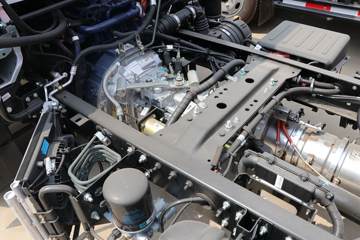 �й�����HOWO С˧ 130���� 4X2 3.95�׵�����ʽС��(ZZ5047XXYF3112F145)ͼƬ