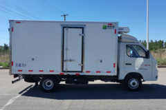 福田 祥菱M2 115马力 4X2 3.7米冷藏车(国六)(中达凯牌)(ZDK5032XLC)