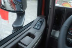 东风柳汽 乘龙H7重卡 轻奢版 460马力 6X4牵引车(国六)(LZ4250H5DC1)