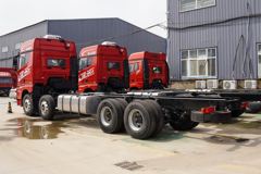 青岛解放 JH6重卡 智尊版2.0 南方款 460马力 8X4 9.4米仓栅式载货车(国六)(CA5310CCYP25K2L7T4E6A80)