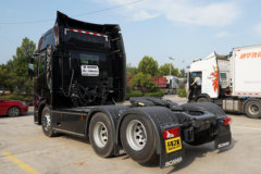 斯堪尼亚 新R系列重卡 500马力 6X2R牵引车(国六)(黑色)(型号R500)