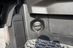 斯堪尼亚 新R系列重卡 500马力 6X2R牵引车(国六)(黑色)(型号R500)