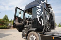 斯堪尼亚 新R系列重卡 500马力 6X2R牵引车(国六)(黑色)(型号R500)