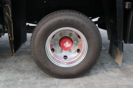 星云K6&nbsp;冷藏车底盘图片