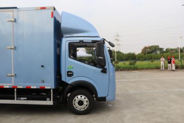 ����綯 ������e�� 4.5T 4.2�׵��Ŵ��綯��ʽ�Ῠ(DFA5040XXYEBEV1)81.14kWhͼƬ