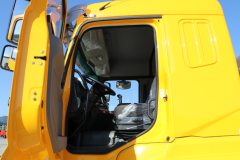 三环十通 昊龙 300马力 8X4 6.2米自卸车(STQ3316L16Y6B6)