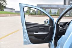 野马汽车 MINI卡 潮趣版 91马力 2.71米单排栏板微卡(国六)(SQJ1020D2)