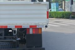 江铃 凯运升级版 122马力 4.1米单排栏板轻卡(国六)(液刹)(JX1045TG26)