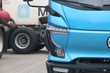 �ɵ� W5 130���� 4.18�׵��Ų�դʽ�Ῠ(����)ͼƬ